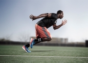 比赛局势复杂引发热议！，詹姆斯在曼联比赛中反败为胜再创辉煌时刻