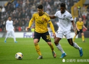 关于又见绝平！多特蒙德与阿森纳鏖战至终场，爱德华兹读秒救主的信息